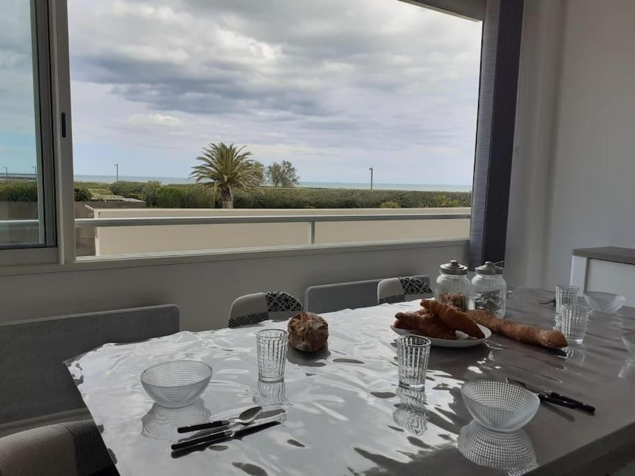 Les Rivages De Rochelongues, T3, Piscine, Clim, Parking